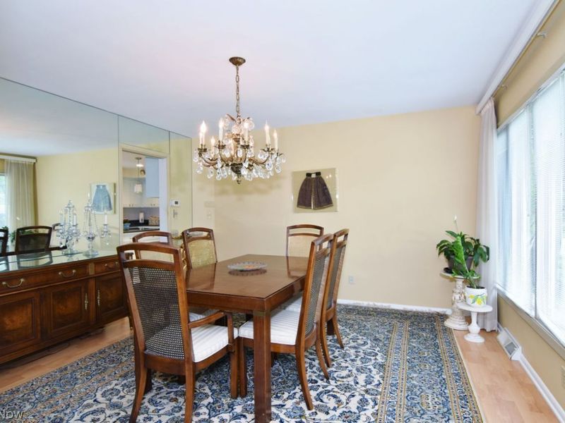 30850 Gates Mills Boulevard, Pepper Pike, OH 44124 Photo 7