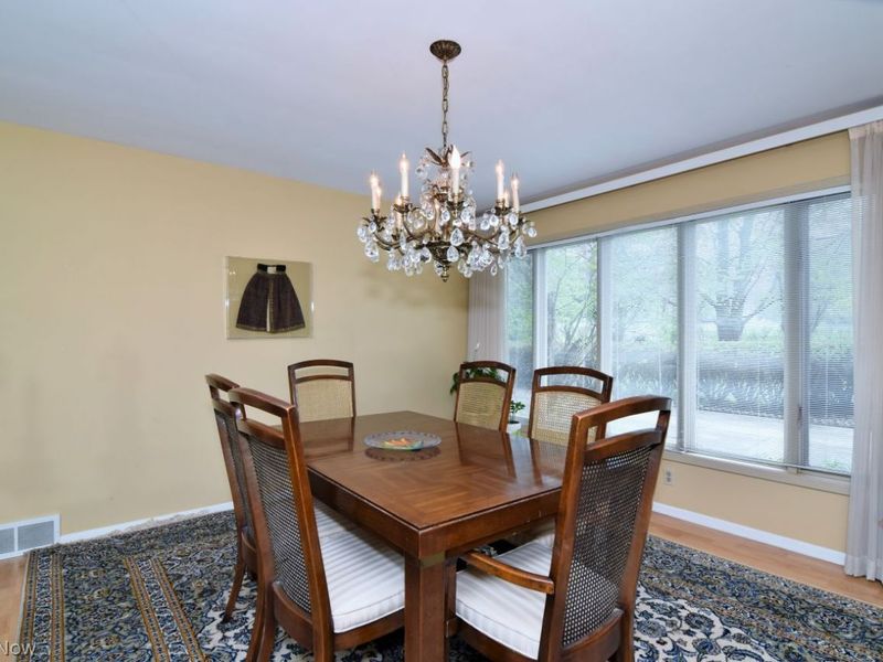 30850 Gates Mills Boulevard, Pepper Pike, OH 44124 Photo 8