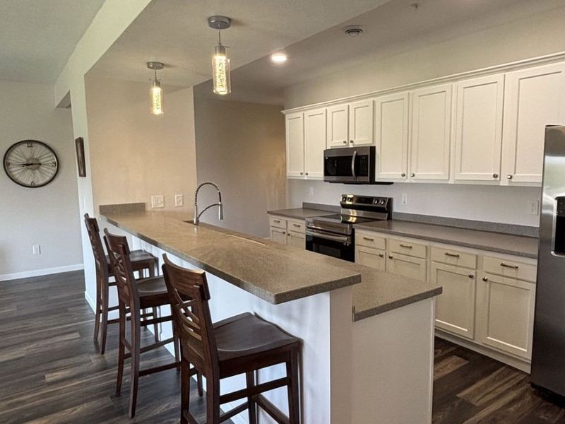 5547 Beavercrest Drive, Unit 209, Lorain, OH 44053 Photo 8