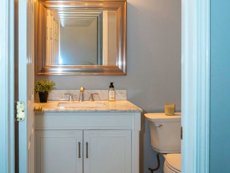 Vermilion, OH 44089 Photo 14