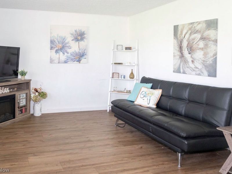 Vermilion, OH 44089 Photo 9