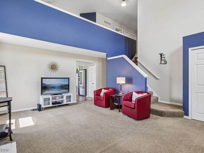 2152 Thornbury Lane, Akron, OH 44319 Photo 6