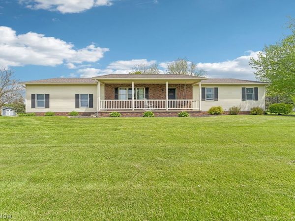 Smithville, OH 44677