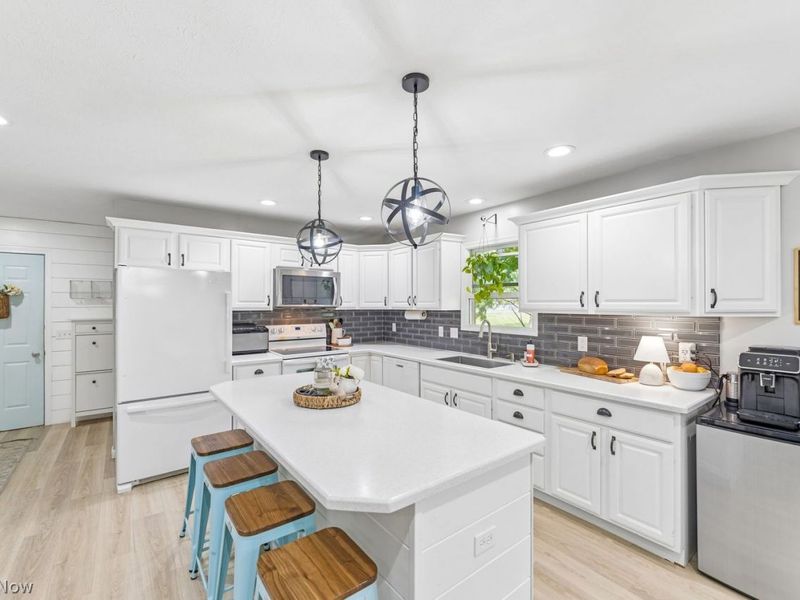 6151 Apple Creek Road, Smithville, OH 44677 Photo 11