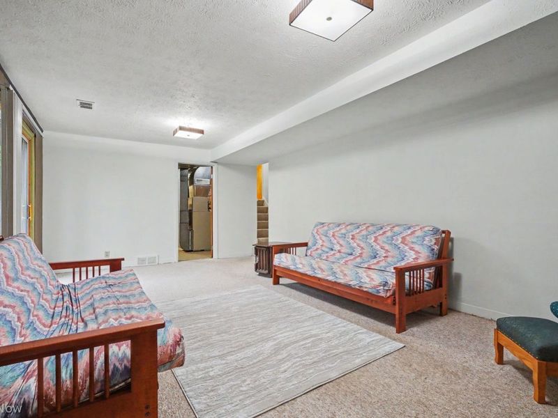 582 Eric Drive, Tallmadge, OH 44278 Photo 35