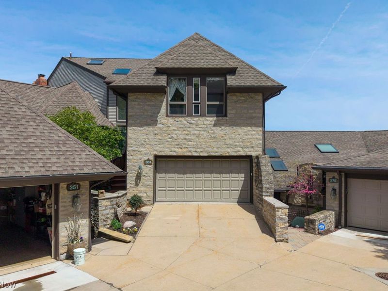 361 Darbys Run, Unit 3, Bay Village, OH 44140 Photo 1