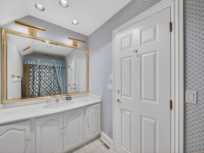 361 Darbys Run, Unit 3, Bay Village, OH 44140 Photo 41