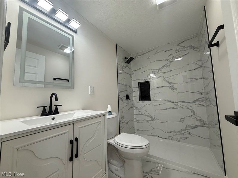 3802 W 138th Street , Cleveland, OH 44111 Photo 12