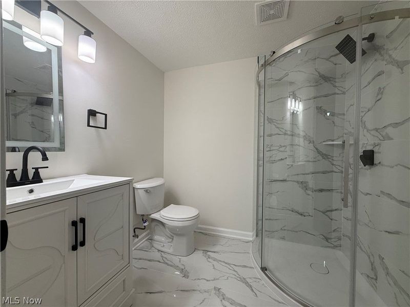 3802 W 138th Street , Cleveland, OH 44111 Photo 20