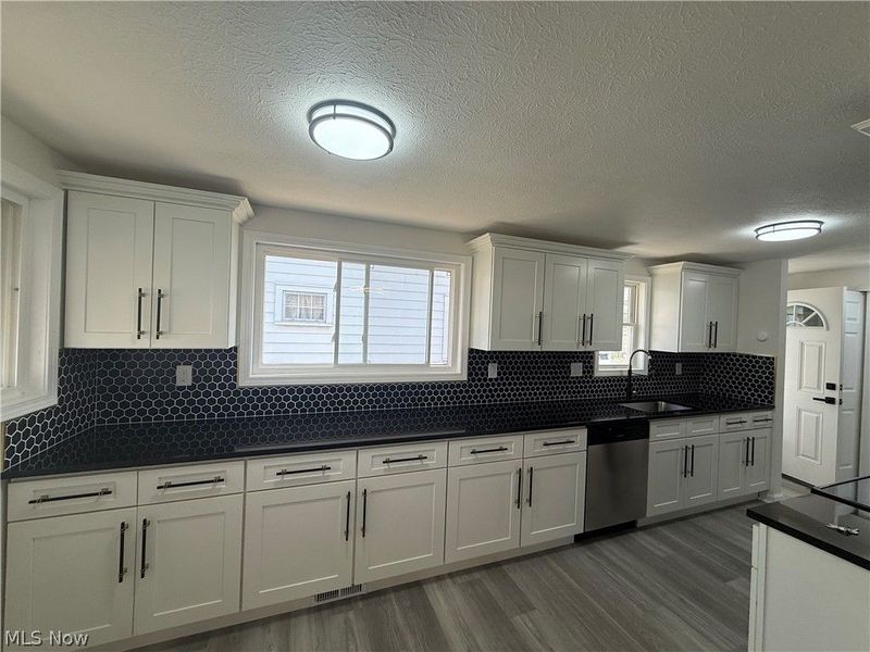 3802 W 138th Street , Cleveland, OH 44111 Photo 4