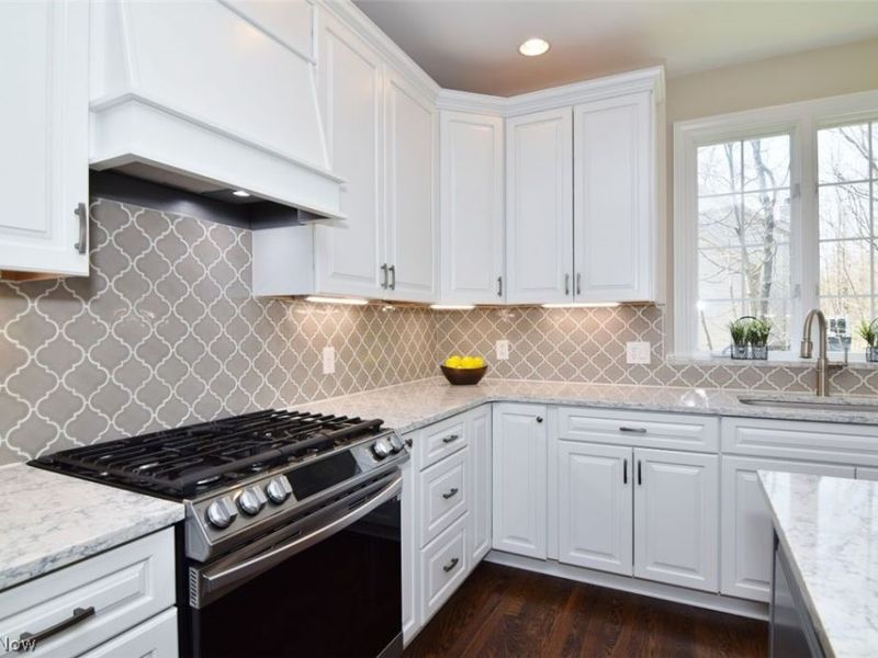 8118 Darbys Run , Chagrin Falls, OH 44023 Photo 13