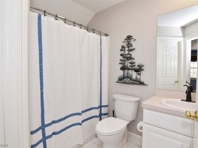 8118 Darbys Run , Chagrin Falls, OH 44023 Photo 32