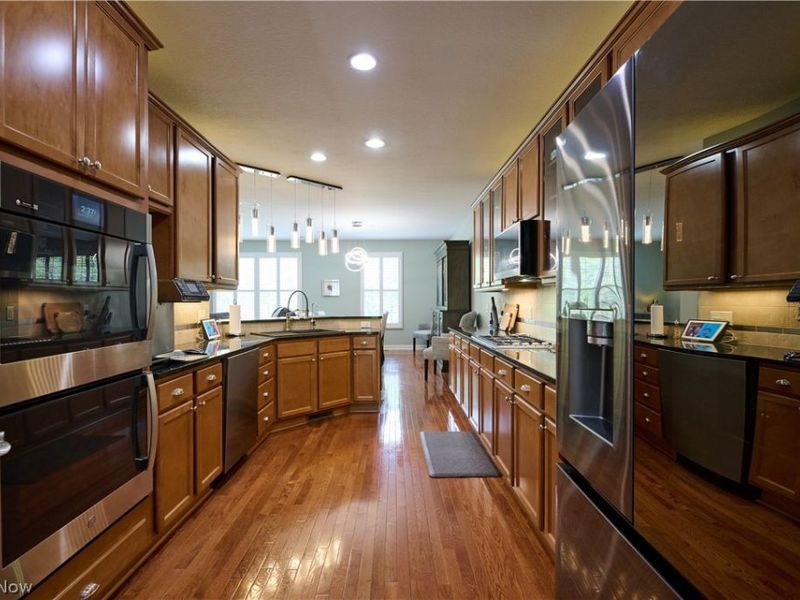 12 Astor Place, Rocky River, OH 44116 Photo 12