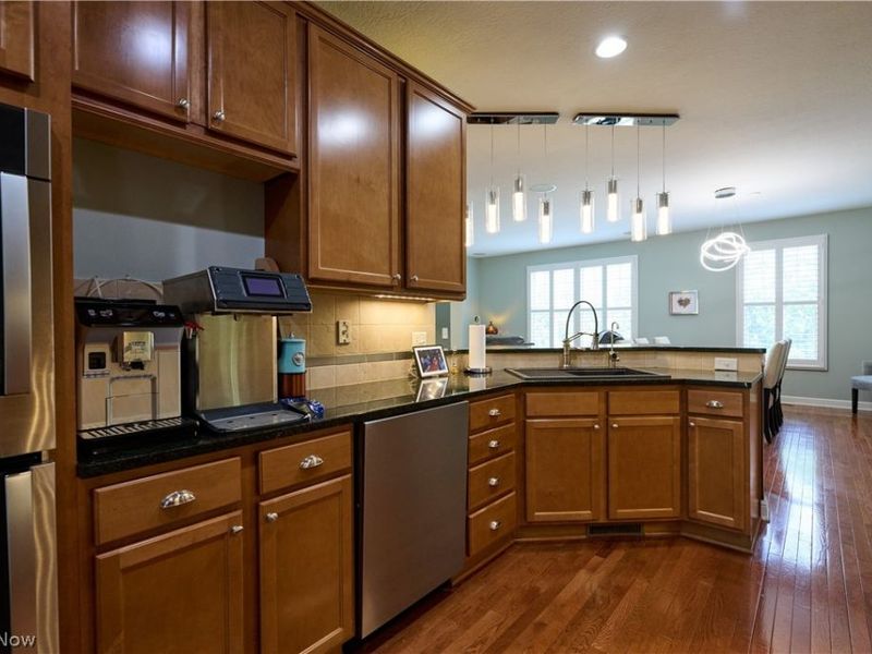 12 Astor Place, Rocky River, OH 44116 Photo 13