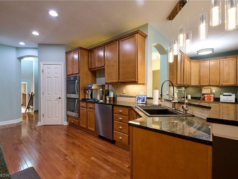 12 Astor Place, Rocky River, OH 44116 Photo 16