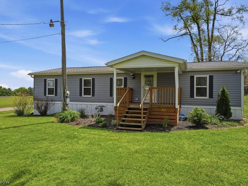 11570 Millersburg Road SW, Massillon, OH 44647 Photo 1