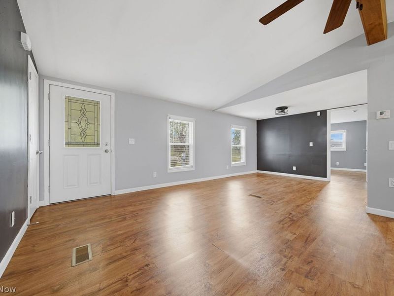 11570 Millersburg Road SW, Massillon, OH 44647 Photo 4