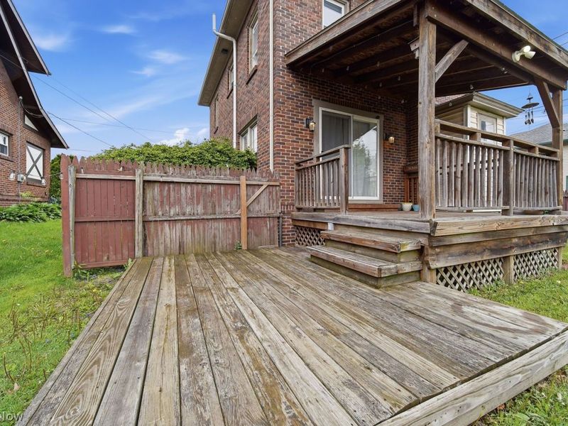 842 Seneca Street NE, Massillon, OH 44646 Photo 31