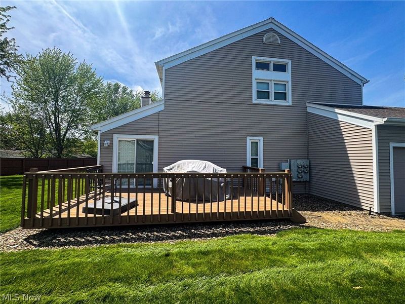 435 Pineview Drive NE, Howland, OH 44484 Photo 4