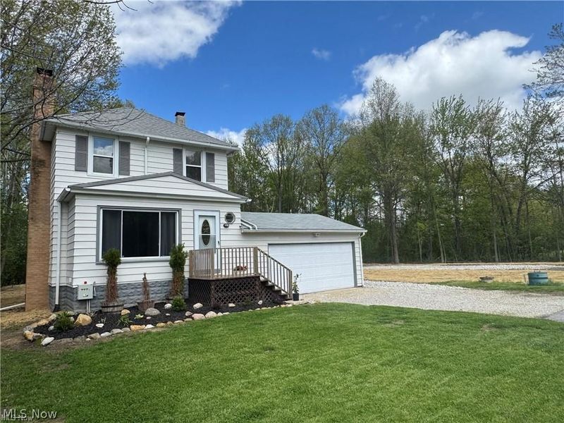 40878 Myrtle Court, Elyria, OH 44035 Photo 2