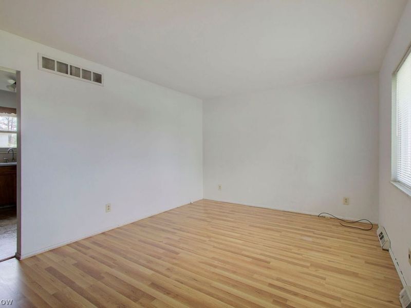 1445 Hyde Park Avenue, Akron, OH 44310 Photo 6