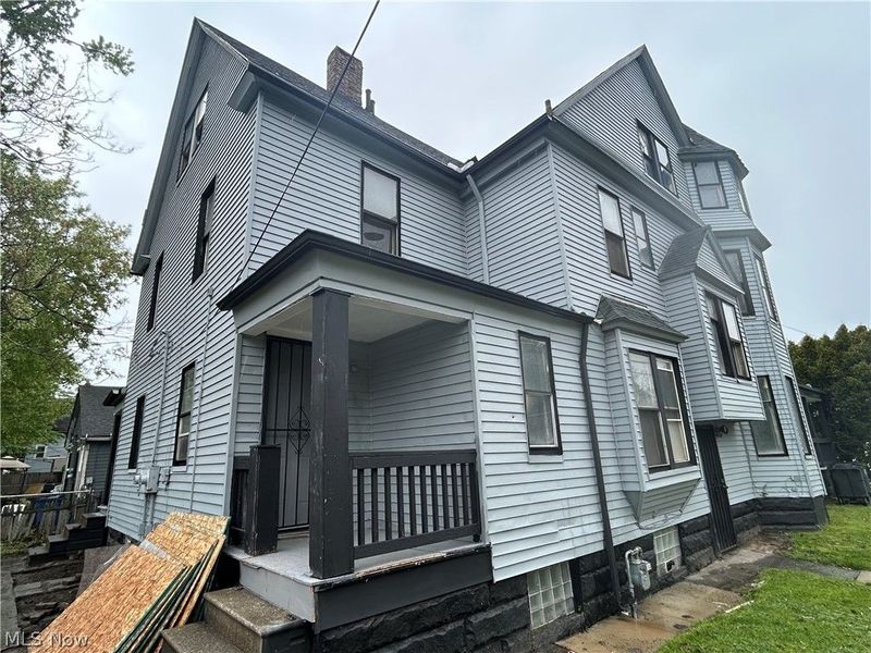 6410 Dibble Avenue, Cleveland, OH 44103 Photo 3