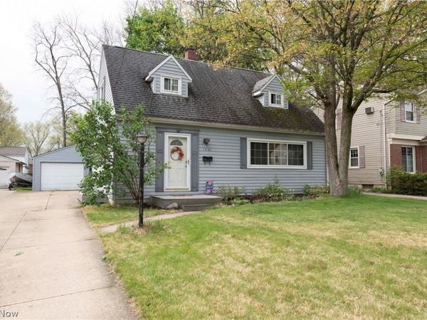 1640 Wiltshire Road , Akron, OH 44313