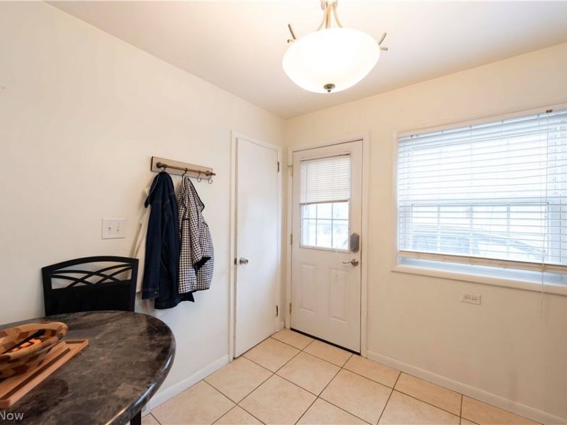 1640 Wiltshire Road, Akron, OH 44313 Photo 11