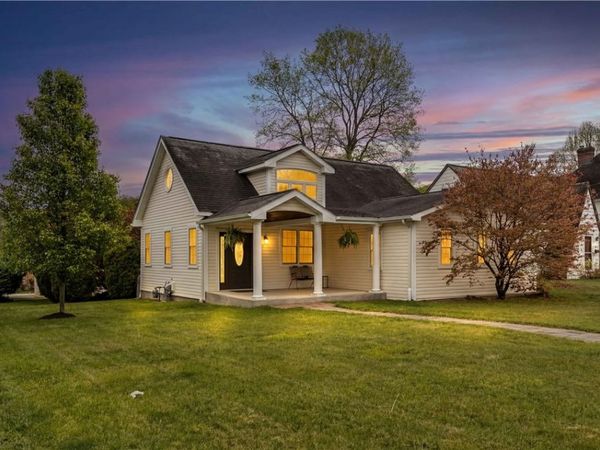 43 Elwyn Ave., Carnegie, PA 15106