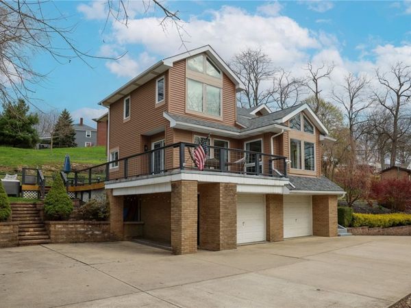 512 Argonne Blvd, Ellwood City, PA 16117