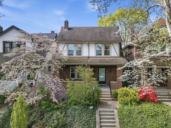 1010 Milton Street , Pittsburgh, PA 15218
