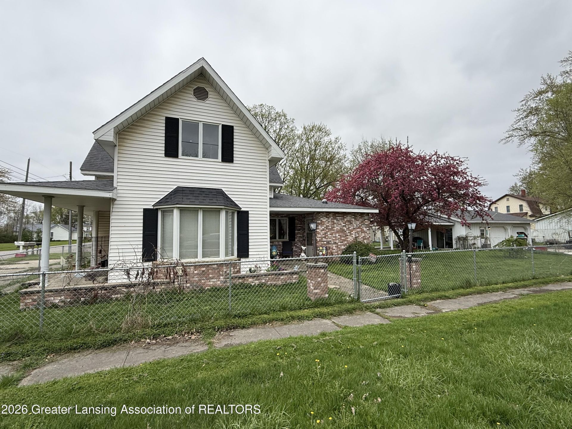 208 W Pine , Ashley, MI 48806 Main Photo