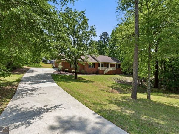 379 Clyde Court, Mcdonough, GA 30252