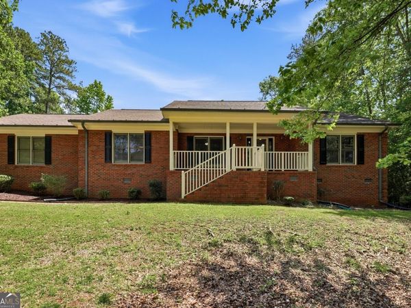 379 Clyde Court, Mcdonough, GA 30252