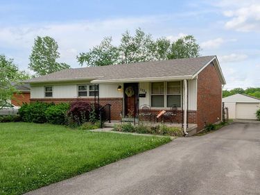 1120 Centurian Road, Lexington, KY 40517