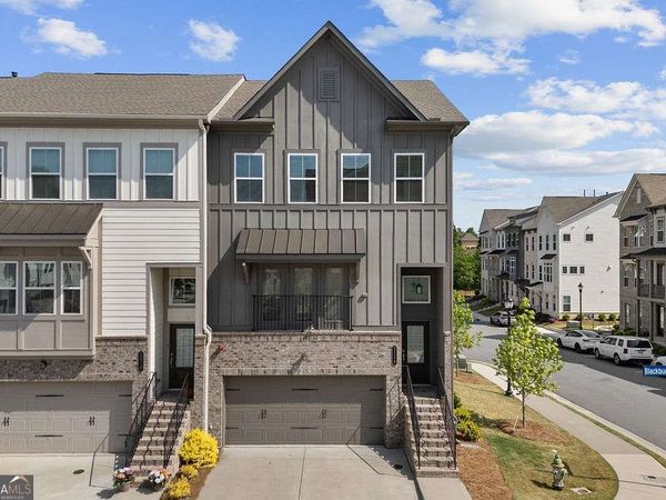 2620 Blackburn Court, Smyrna, GA 30080