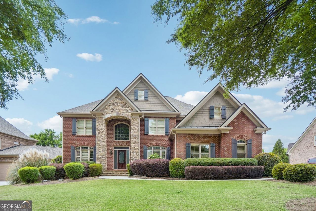 362 Grassmeade Way, Snellville, GA 30078 Main Photo