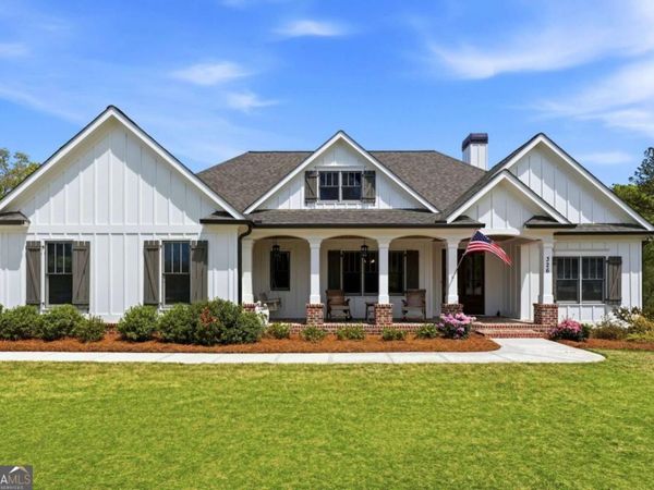 326 Masons Way, Waleska, GA 30183