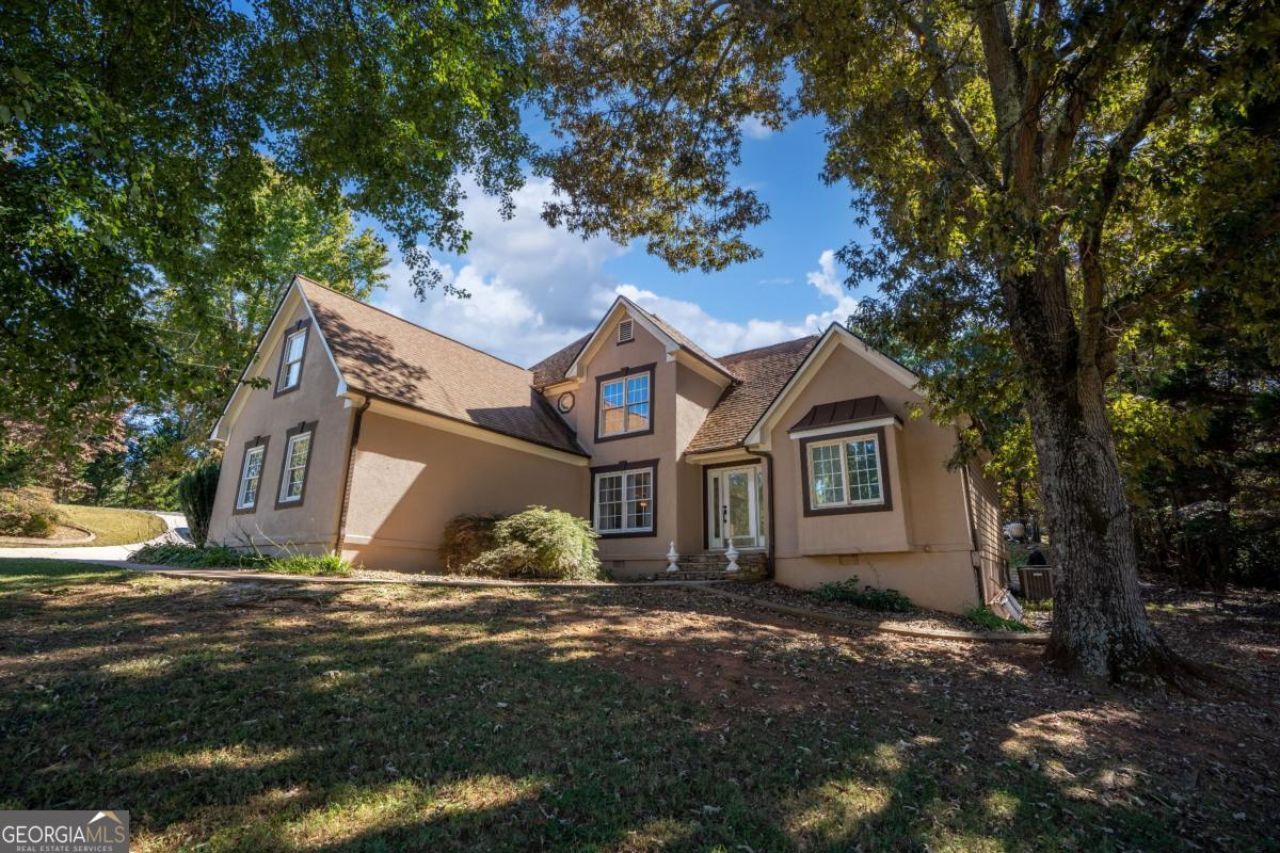 5126 Cash Road, Flowery Branch, GA 30542 Main Photo