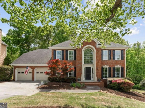 525 Lantana Court NW, Acworth, GA 30102