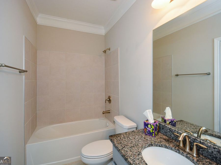 Property Image 11