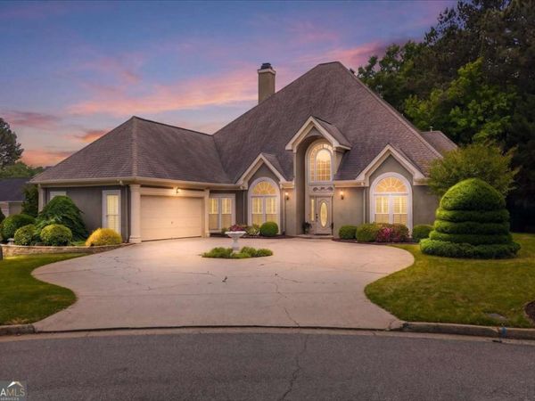 210 Masters View Court, Duluth, GA 30097