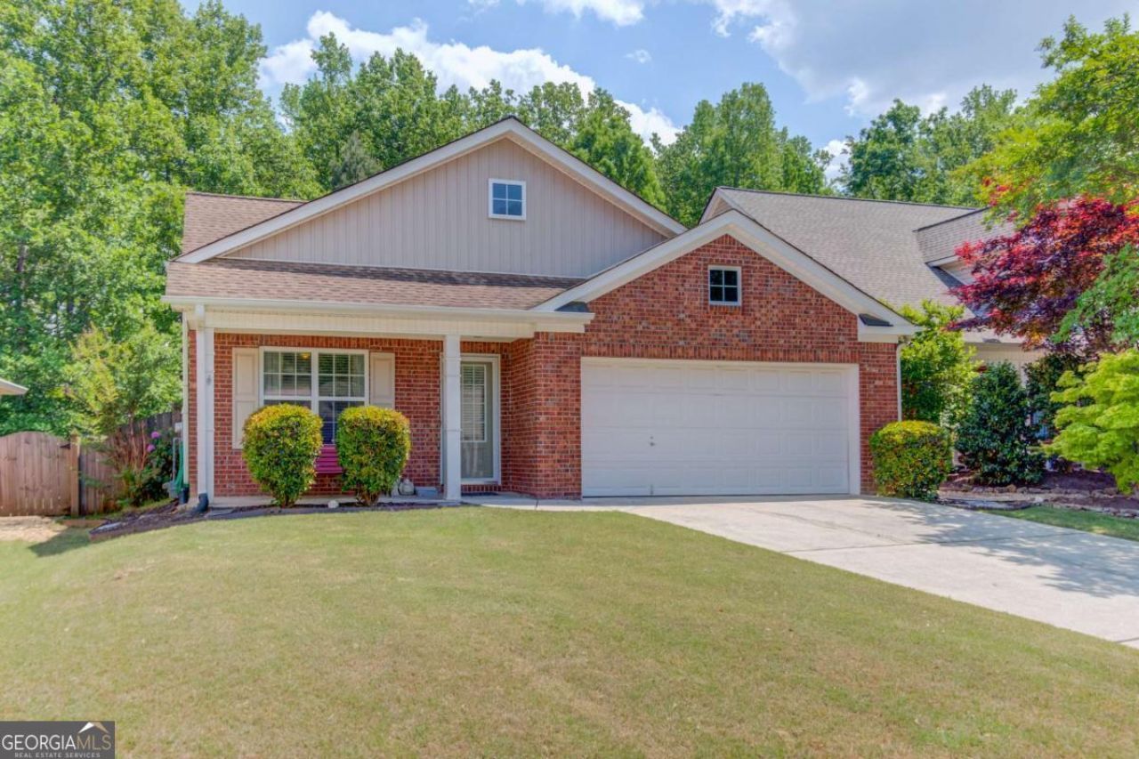 5614 Ashmoore Court, Flowery Branch, GA 30542 Main Photo