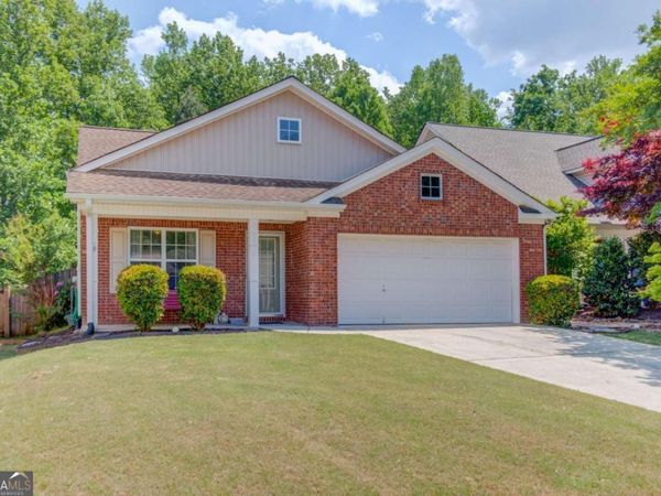 5614 Ashmoore Court, Flowery Branch, GA 30542