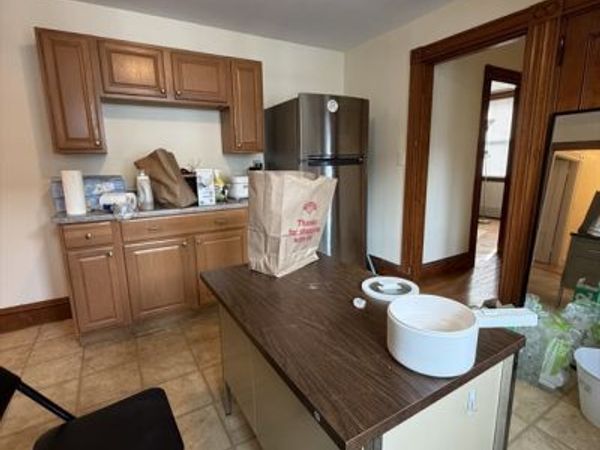 35 Fiske St, Unit 3, Waltham, MA 02451