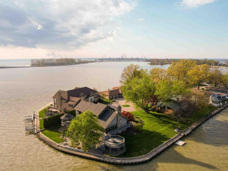 174 Sunset Drive, Sandusky, OH 44870 Photo 72