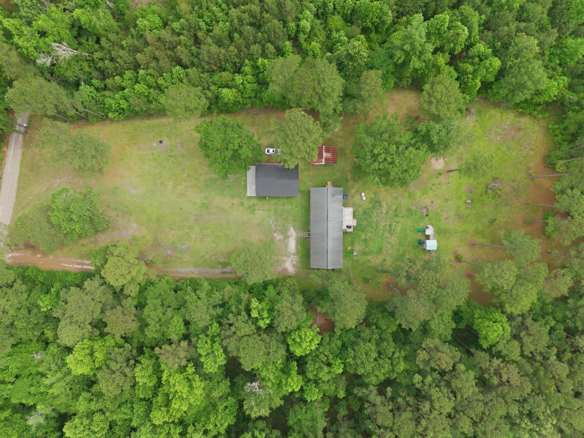 717 Huskie Lane Photo 35