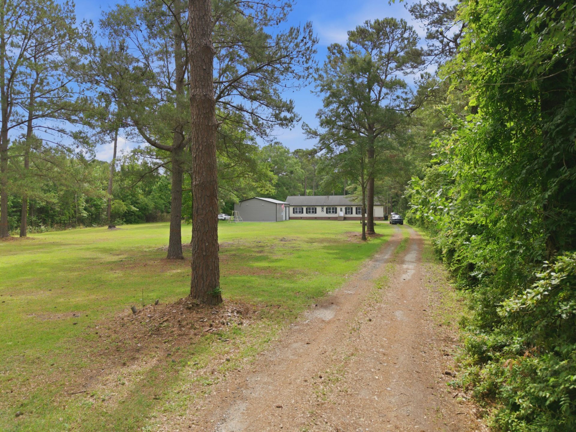 717 Huskie Lane Photo 45