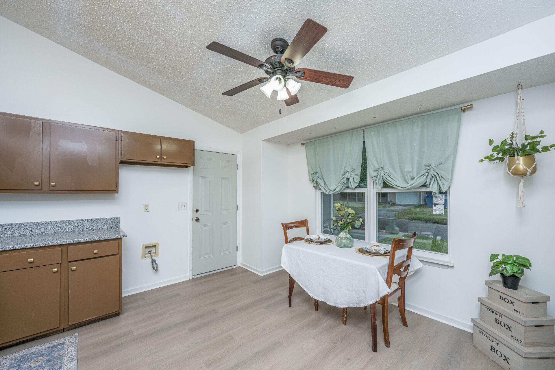 1246 Maryland Drive Photo 9