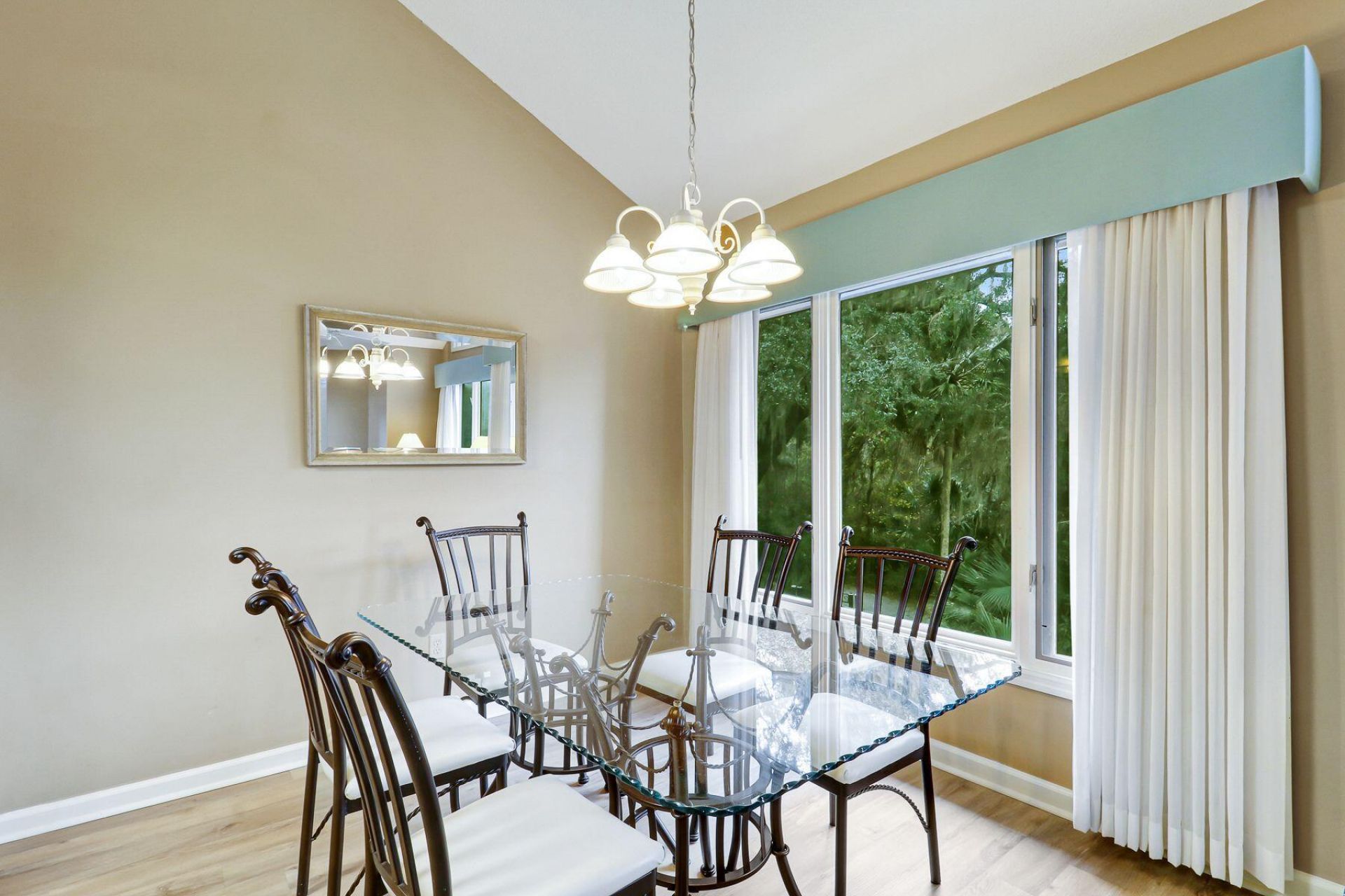 55 Barcelona Road Photo 10